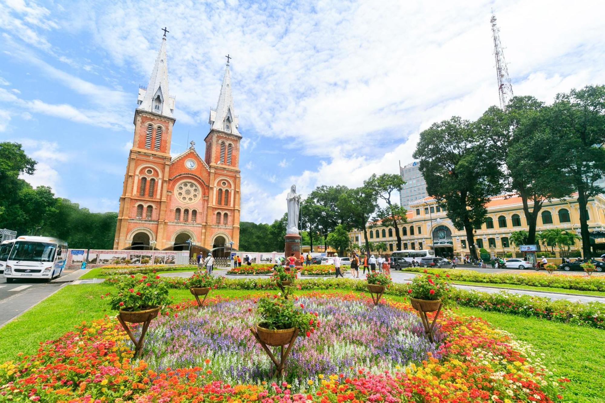 Thien Quoc Hotel Ho Chi Minh City Exterior photo