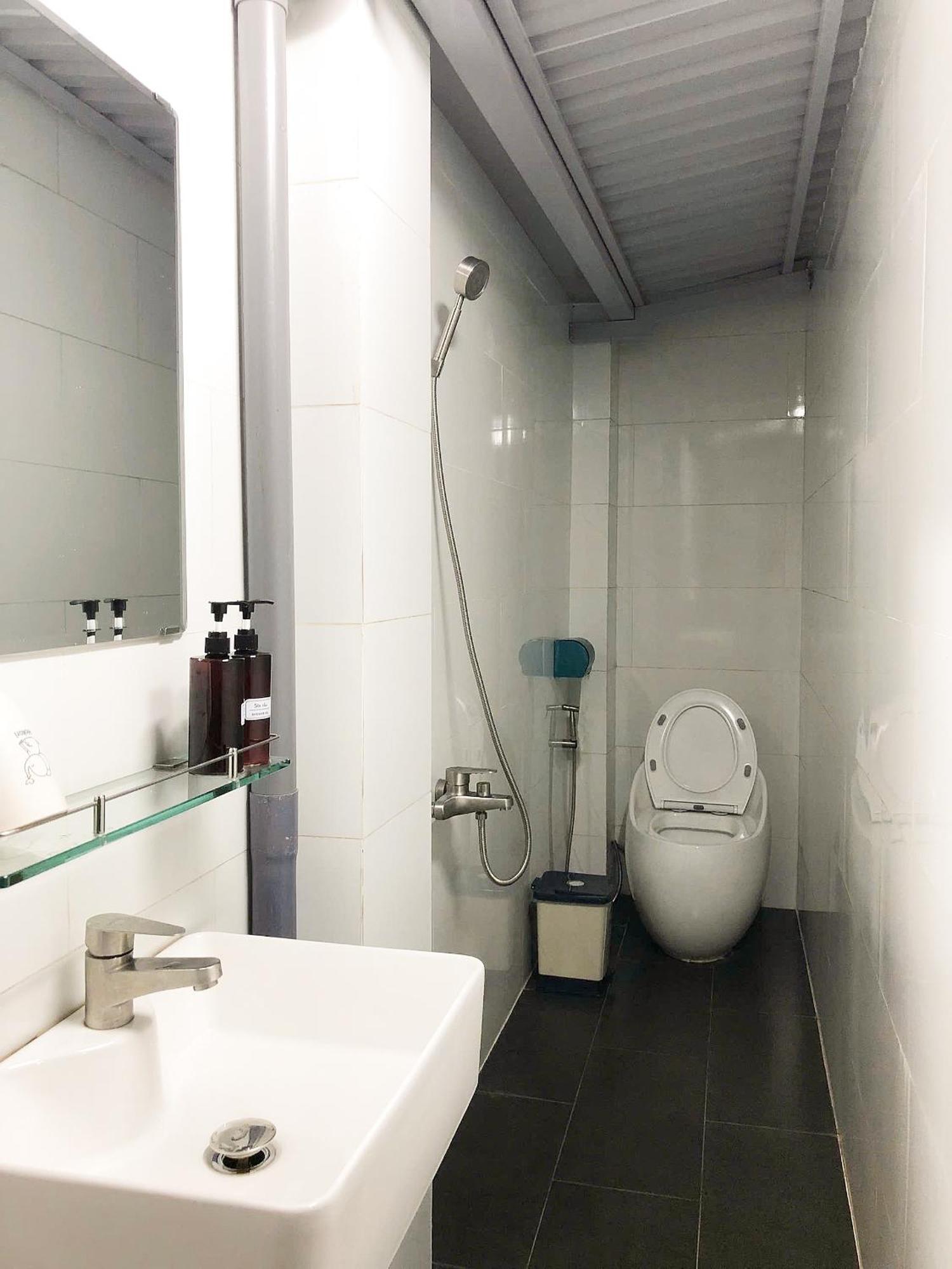 Thien Quoc Hotel Ho Chi Minh City Exterior photo